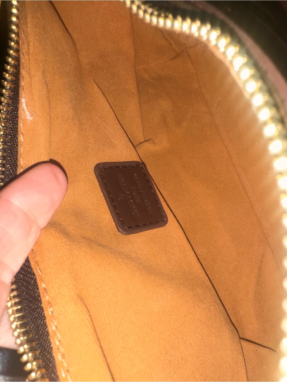 Source Unknown Brown & Gold Monogram Shoulder Bag - Picture 9 of 13
